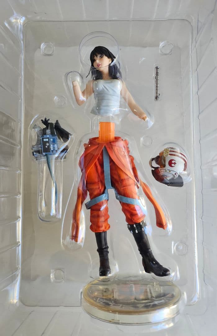 コトブキヤ スターウォーズ ジェイナ・ソロ 1/7 PVC フィギュア