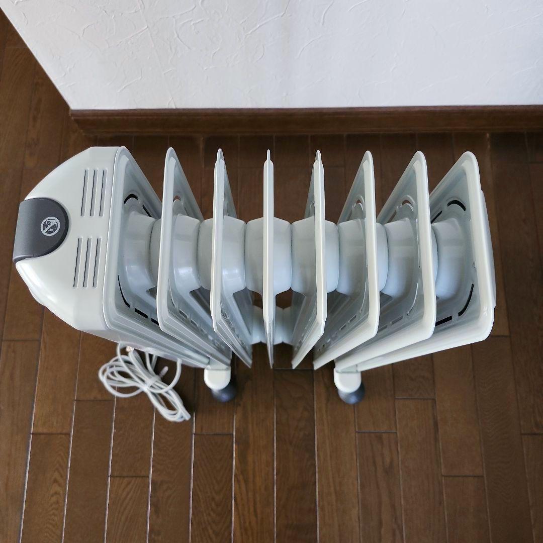 【美品】De'Longhi デロンギ オイルヒーター HJ0812