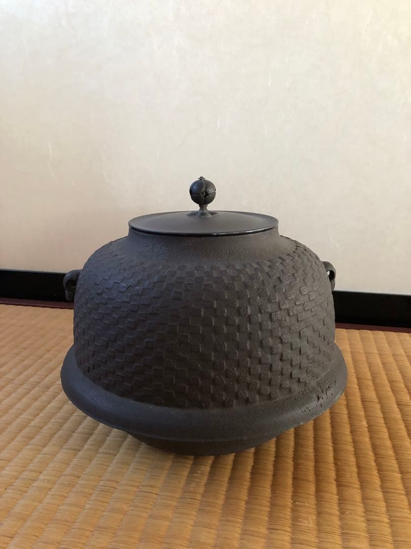 真形釜　初代　畠春斎氏作　共箱入