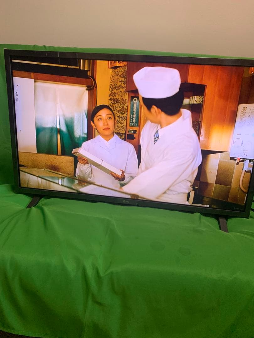 LG 32型 2Kチューナーテレビ 32LX8000PJB 2024年9月製造