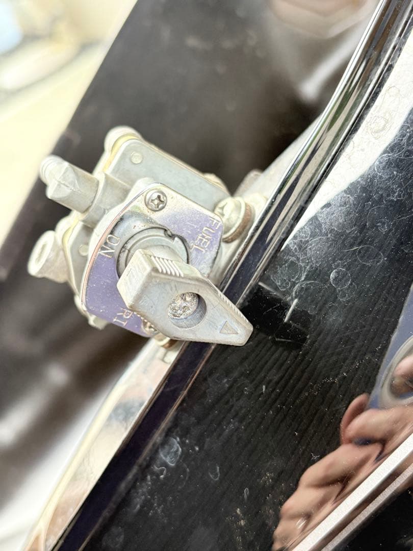 ドラッグスター250 純正タンク(メーター付き)