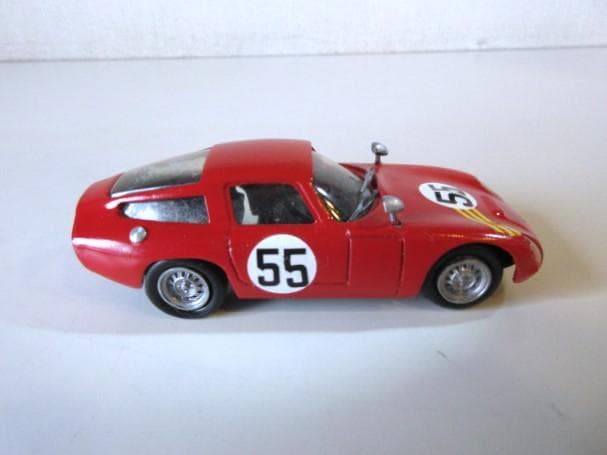 特価 A.D.B. (1/43) アルファロメオ Giulia TZ