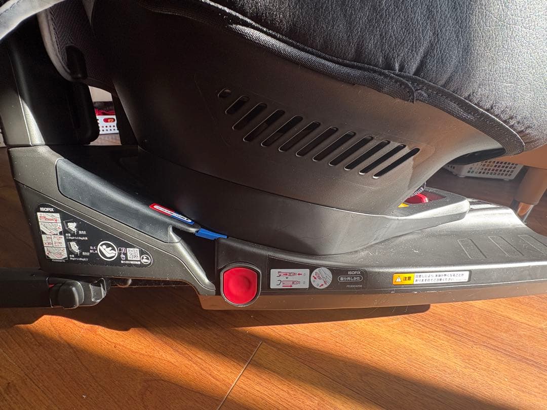 【お値下げ】アップリカ クルリラ チャイルドシート　ISOFIX