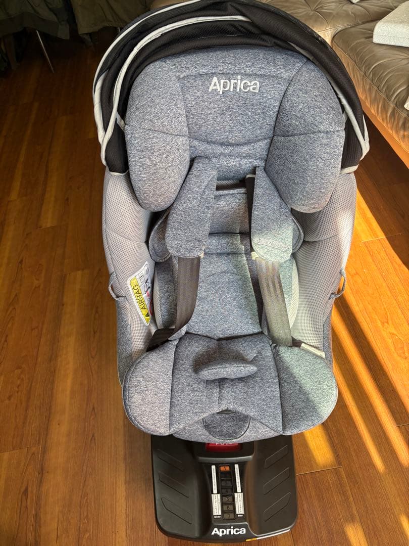 【お値下げ】アップリカ クルリラ チャイルドシート　ISOFIX