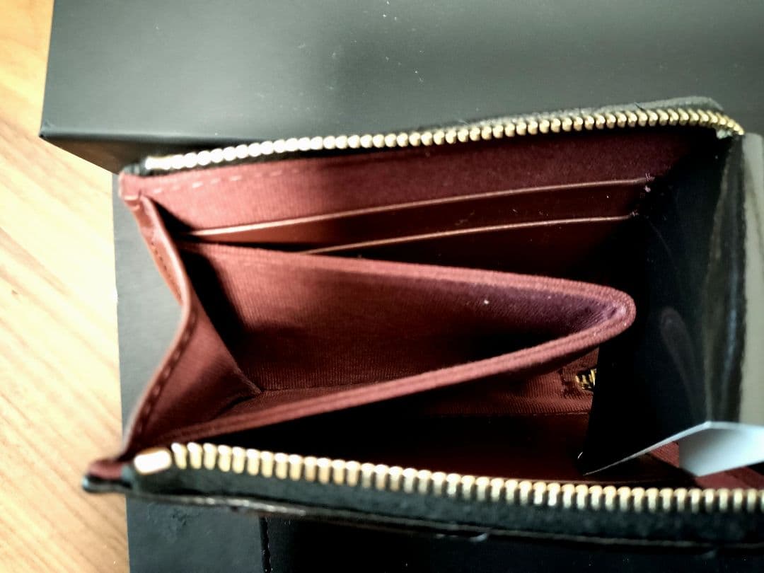 m*m様 激レアCHANEL(シャネル)マトラッセ ブラックケース/レディ