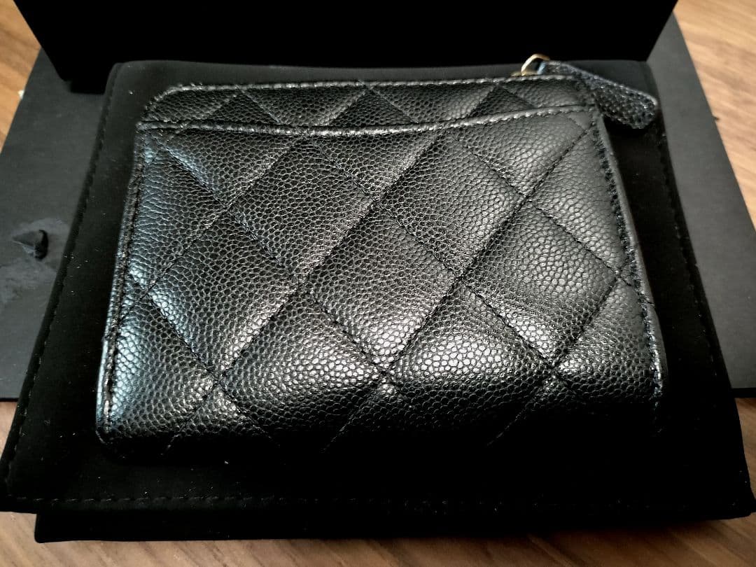 m*m様 激レアCHANEL(シャネル)マトラッセ ブラックケース/レディ