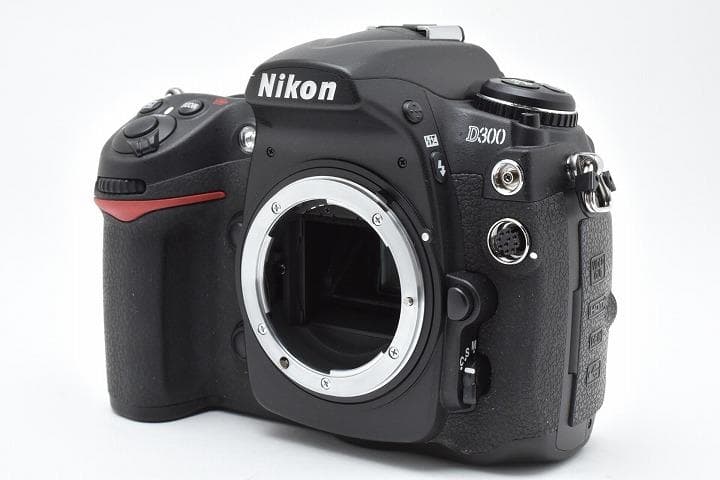 15672 僅か3011ショット Nikon D300 ニコン デジタル一眼