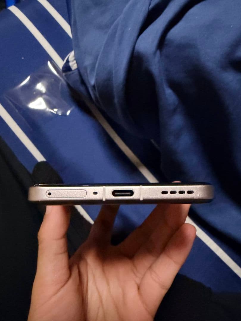 realme GT7 Pro スマートフォン 本体