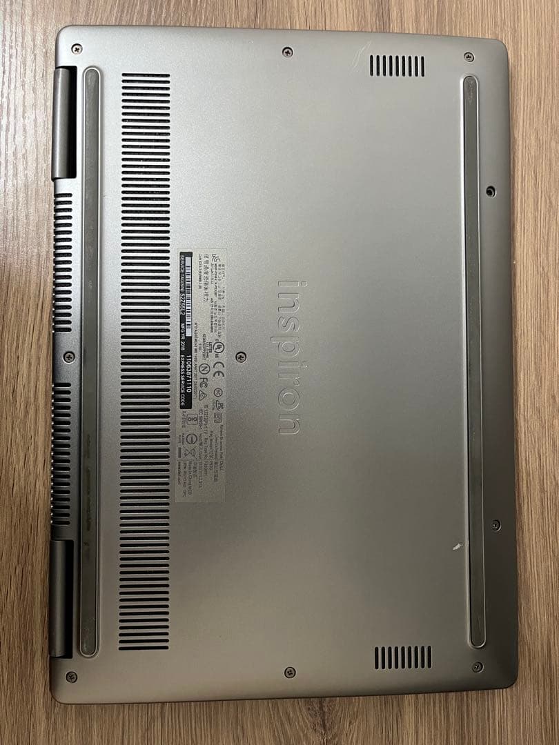 Dell Inspiron 13 7373 2-in-1 ノートパソコン