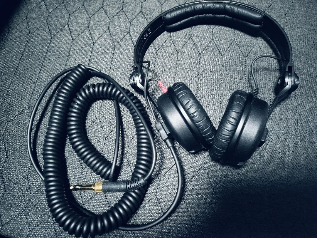 SENNHEISER HD25 密閉型モニターヘッドホン 本体のみ カールコード