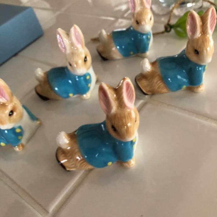 【新品】ピーターラビット　箸置き　セット