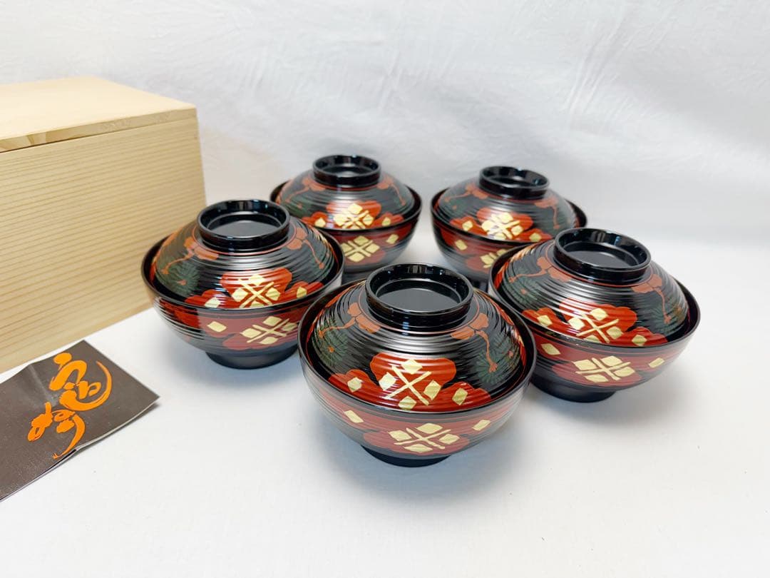 未使用 懐石道具 正法寺蒔絵 煮物椀 5客揃 内黒 和食器 汁椀 和食器 共箱
