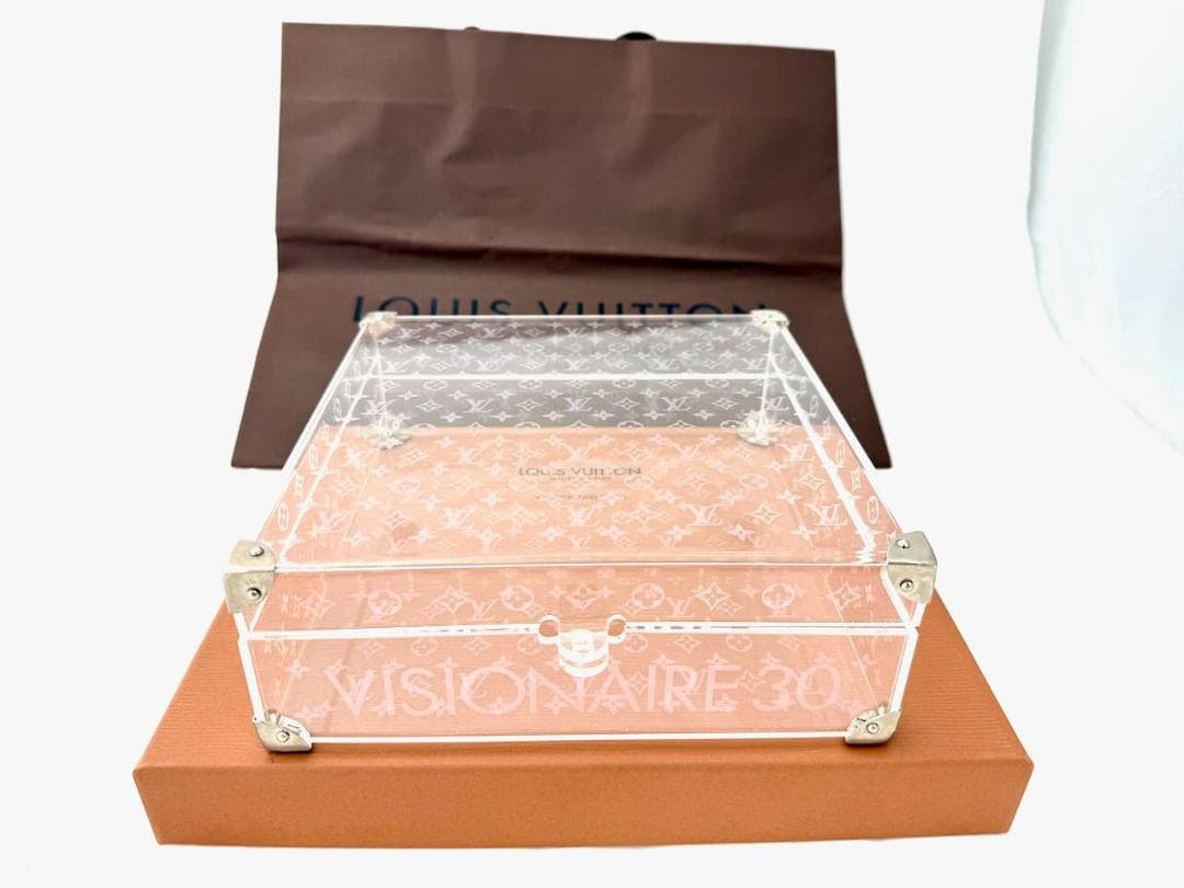 W*S様 ルイヴィトン ヴィジョネア 30 LOUISVUITTON VISIO