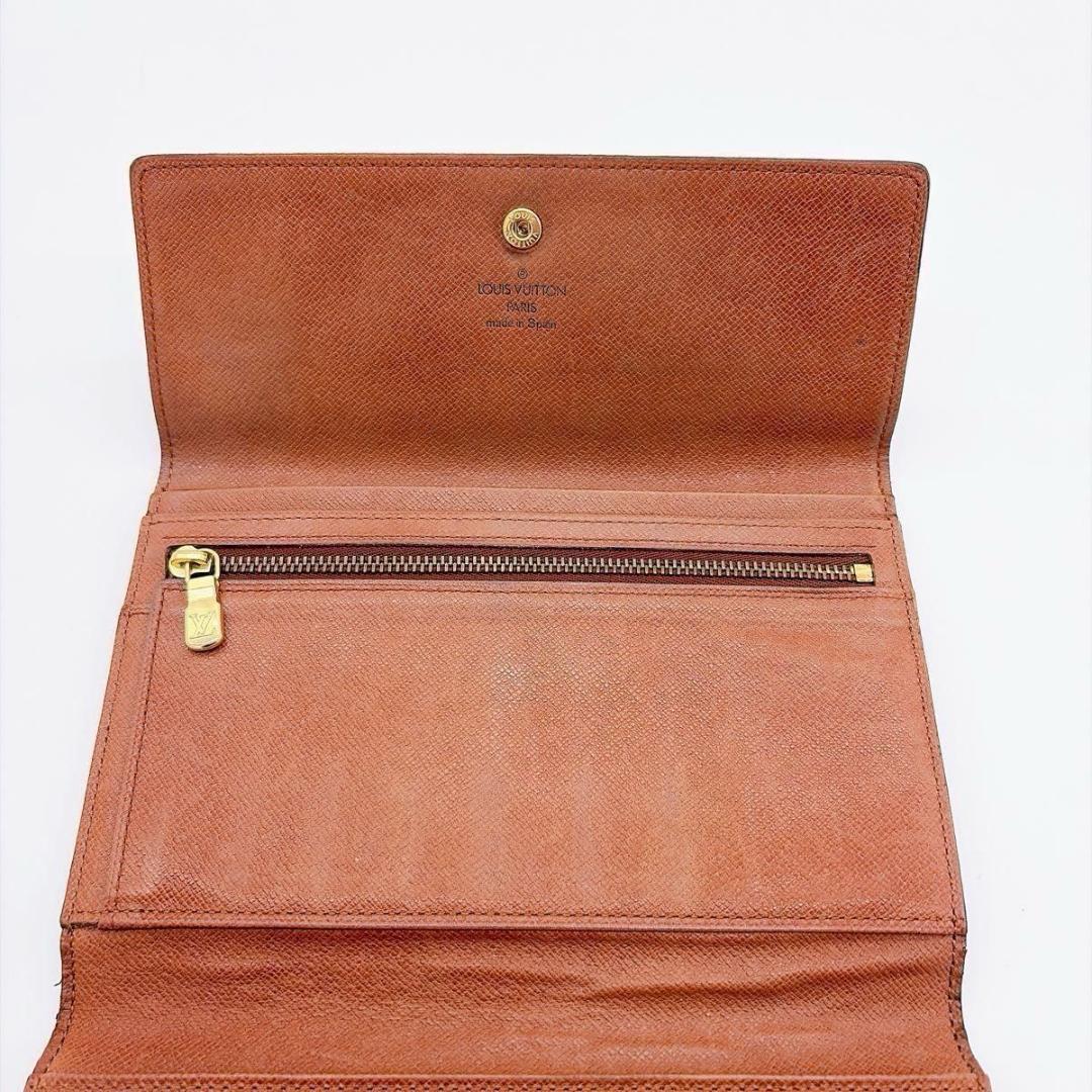 LOUIS VUITTON ルイヴィトン モノグラム　ポシェット パスポール