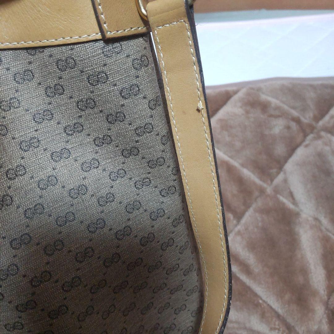 依頼承知致しました。Gucci ロゴ入り ショルダーバッグ 中型