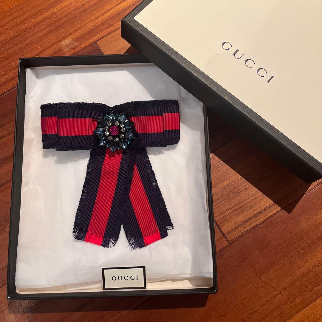 GUCCI　グッチ　リボン　ブローチ　コサージュ シェリーライン　ビジュー