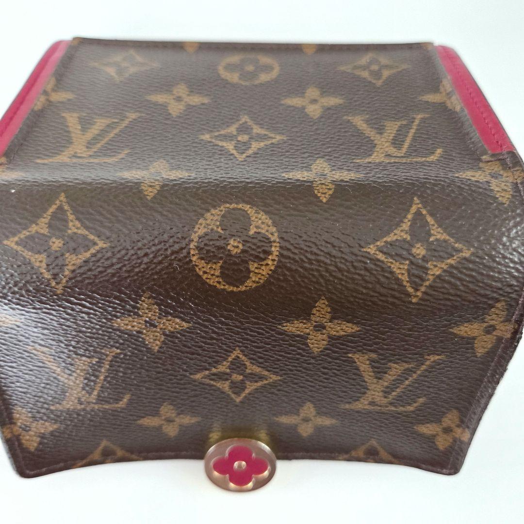 メ*ル様 Louis Vuitton モノグラム財布