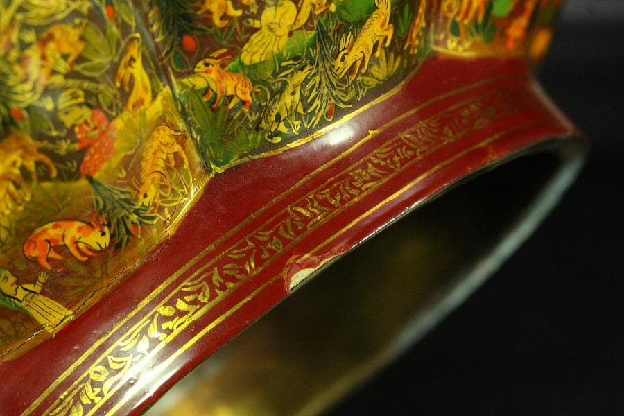 橿原國 細密狩猟更紗紋 変円形 鉢 手描き彩色 作家物 共箱(K-A755)