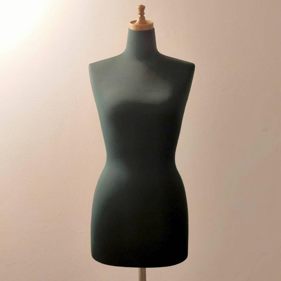 【美品】レディース ボディ マネキン 店舗用 トルソー 女性