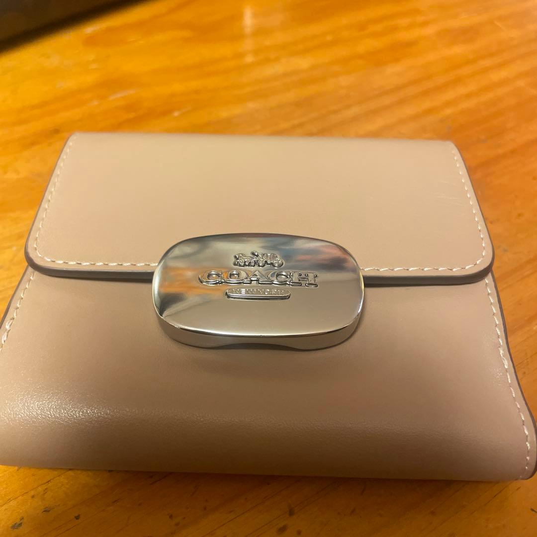 COACH ELIZA SMALL WALLET 二つ折り財布　ベージュ