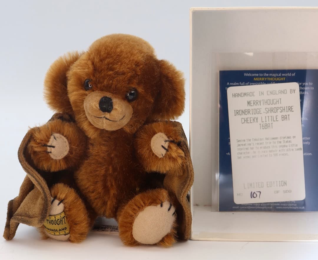 CHEEKY LITTLE BAT メリーソート マイクロ・チーキー コウモリ