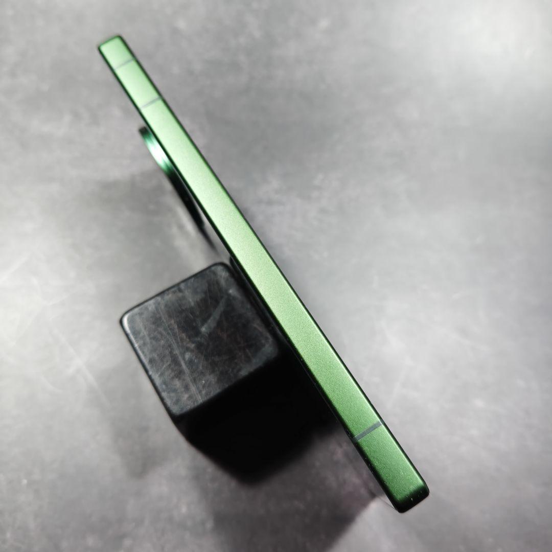 AQUOS R9 グリーン