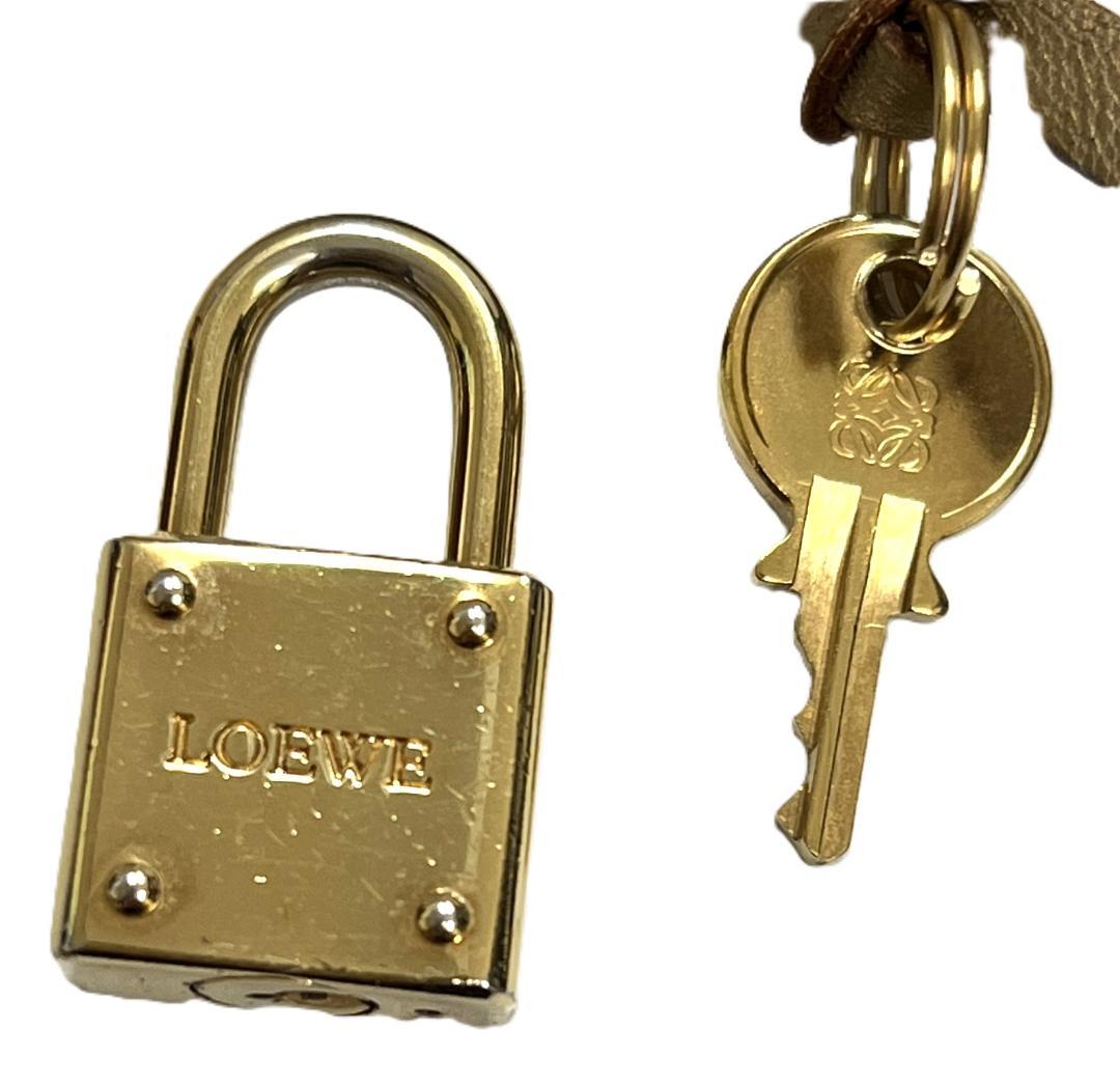 ロエベ カデナ＆キー＆クロシェット 南京錠 ゴールド 中古品 (93085)