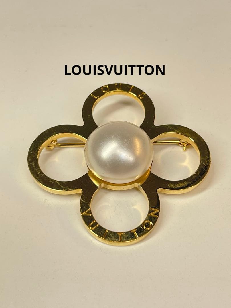 LOUISVUITTON(ルイ・ヴィトン)ブローチ