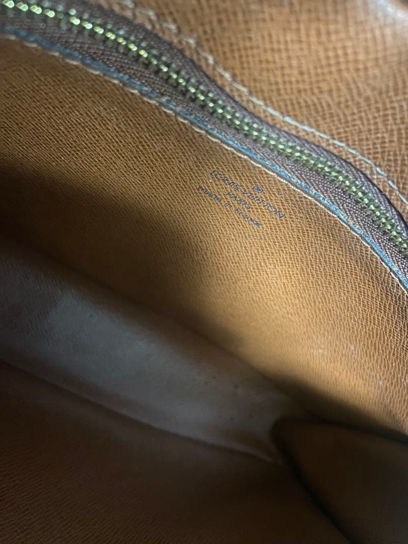 Louis Vuitton ショルダーバッグ トロカデロ24