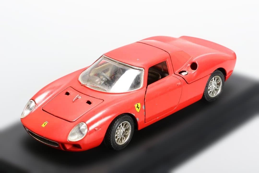 Bburago ブラーゴ 1/24 Ferrari 250 LM（1965）