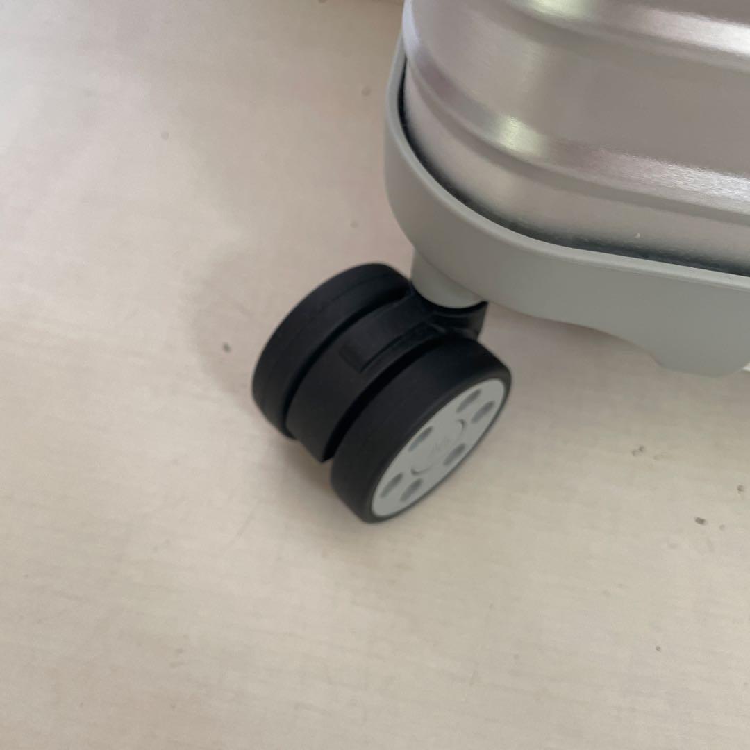 新品未使用 生涯保証 RIMOWA ORIGINAL パイロット 31L