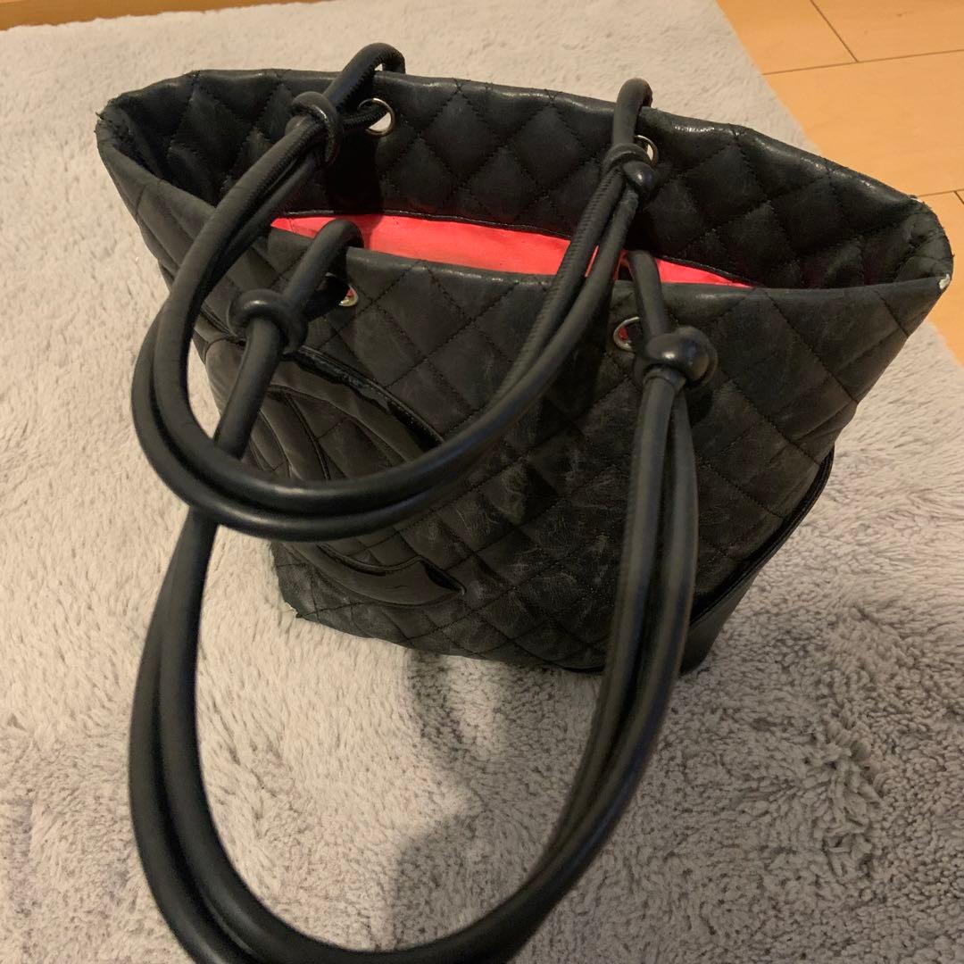 CHANEL ブラック キルティング ハンドバッグ
