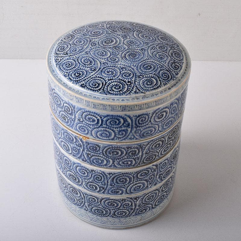 伊万里焼　古伊万里　染付　蛸唐草文　四段重箱　C　R8464H