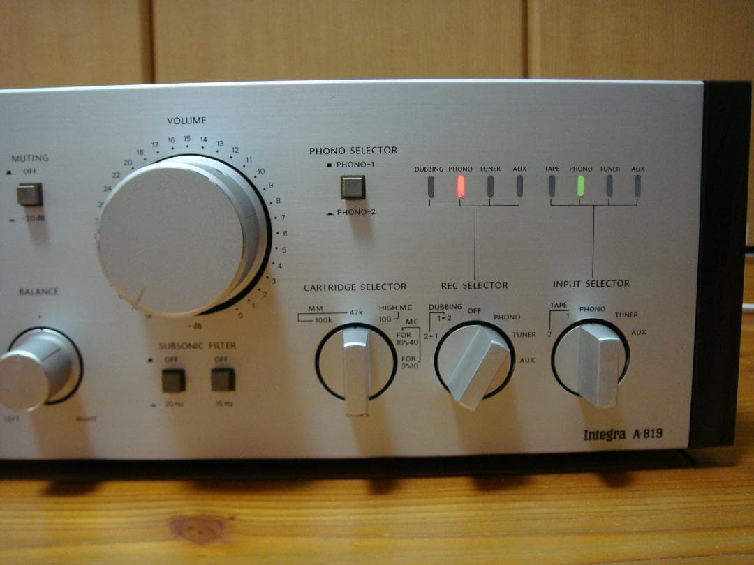 整備済 程度良 ONKYO オンキョー Integra A-819 木目パネル