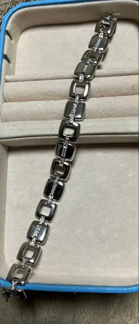 18K WG ダイヤ付きブレスレット