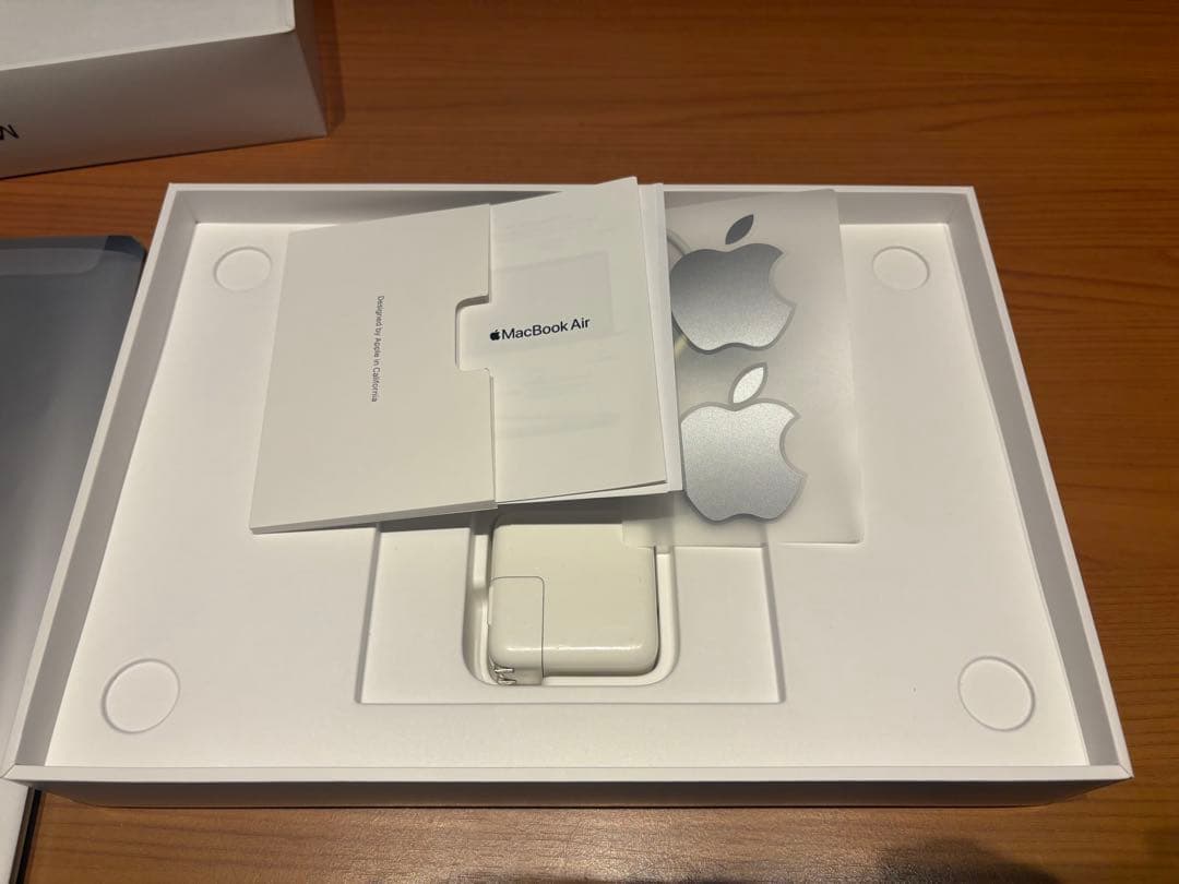 Apple MacBook Air 2020 【上位モデル】メモリ16GB i7