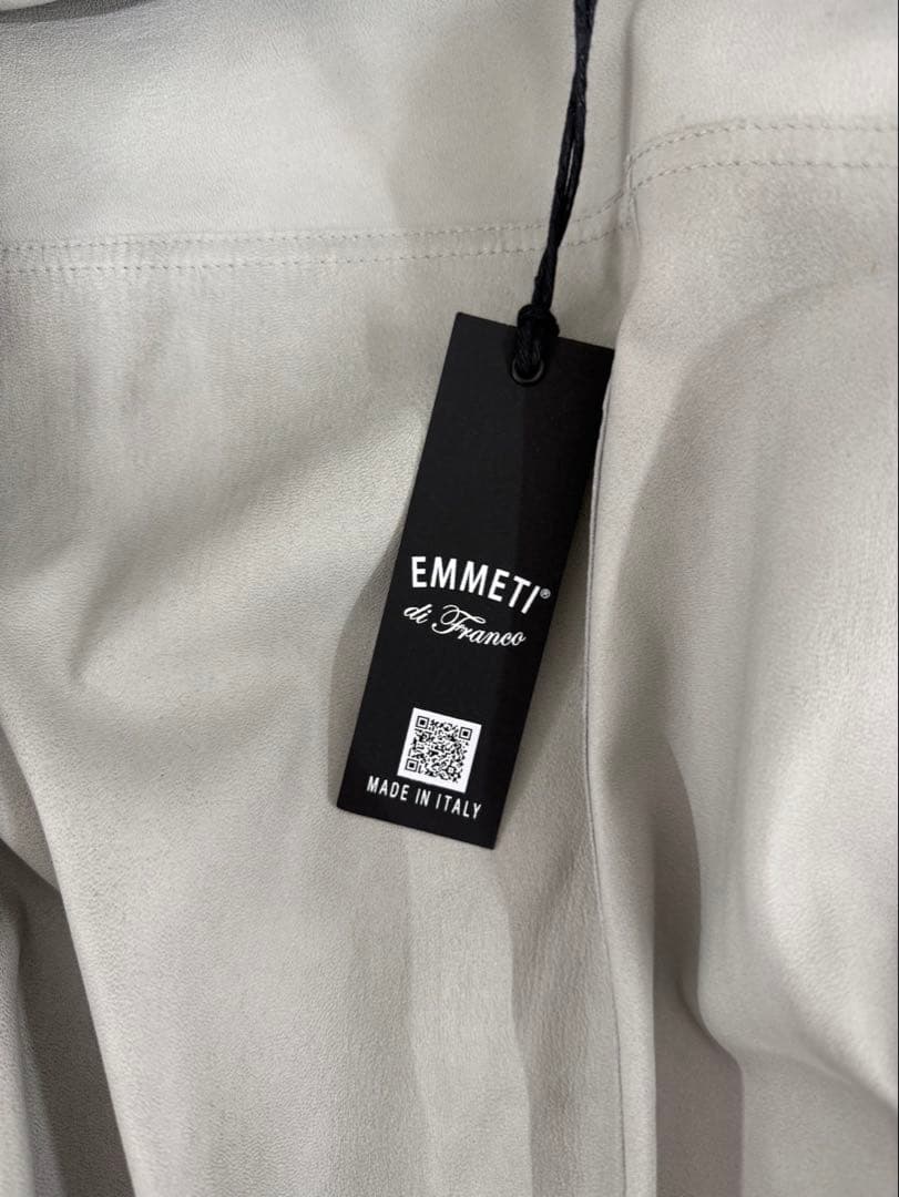 カビちゃんさま専用 エンメティ EMMETI レザージャケット 46 グレー