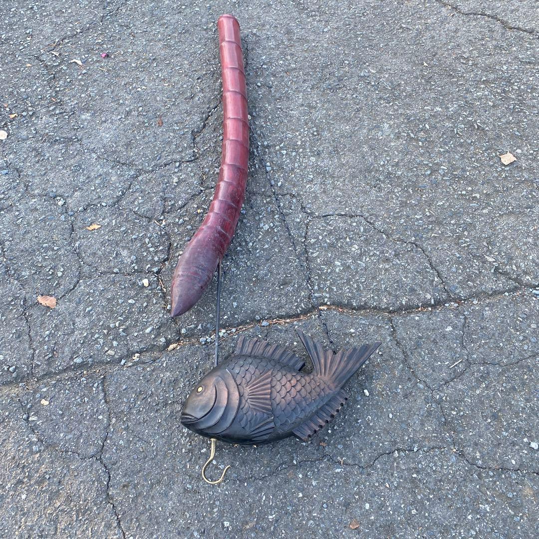 【増51230】　自在鉤　木製横木　鯛　民芸　古民家　高さ150cm