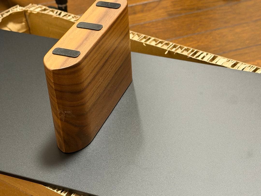 デスクシェルフ