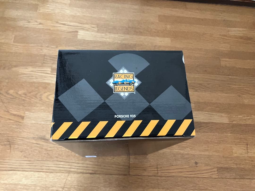 未開封 exoto 1/18 PORSCHE 935 Turbo #40