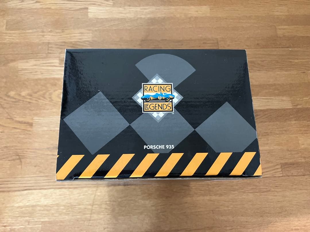 未開封 exoto 1/18 PORSCHE 935 Turbo #40