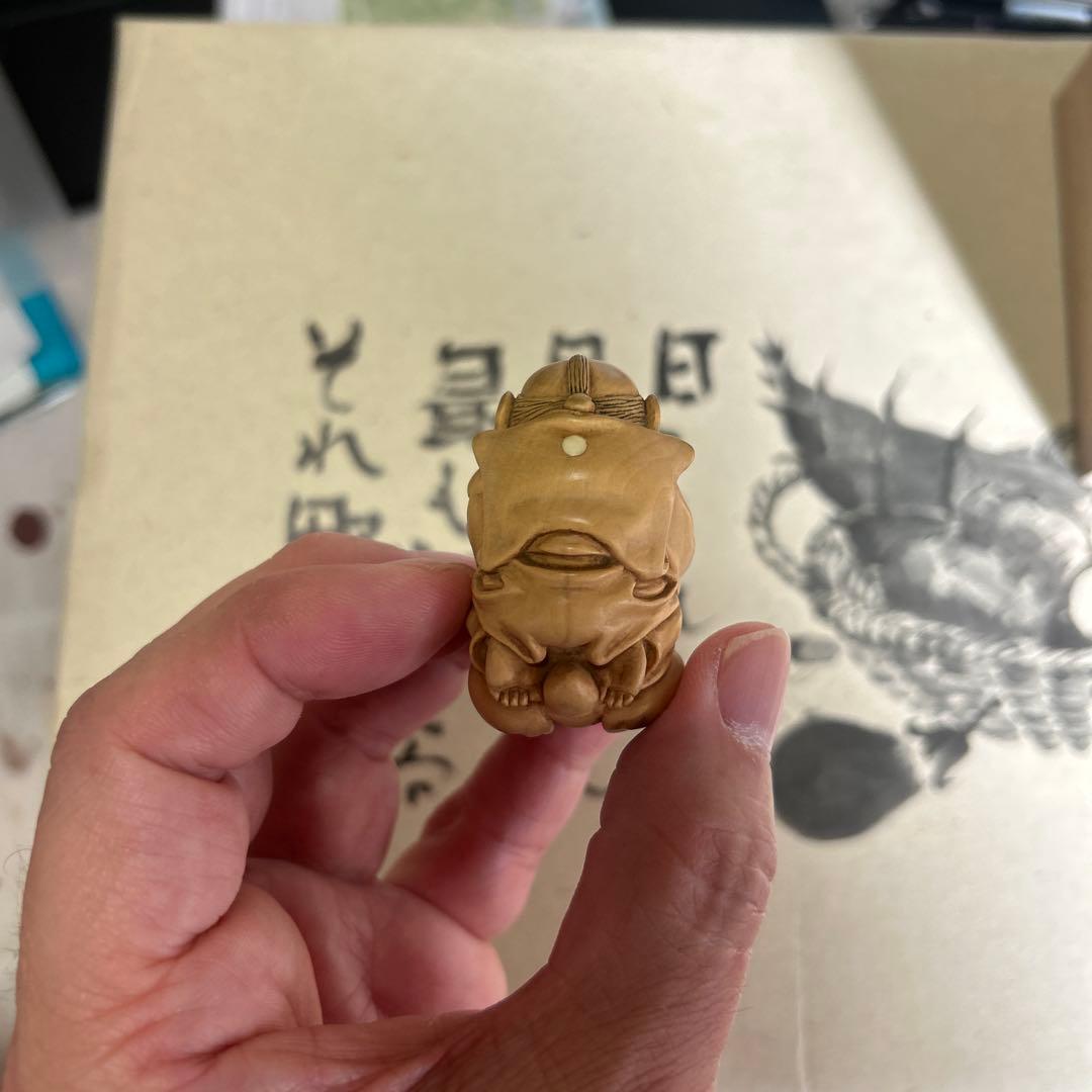 光斎作　根付　耳くらべ　うさぎ