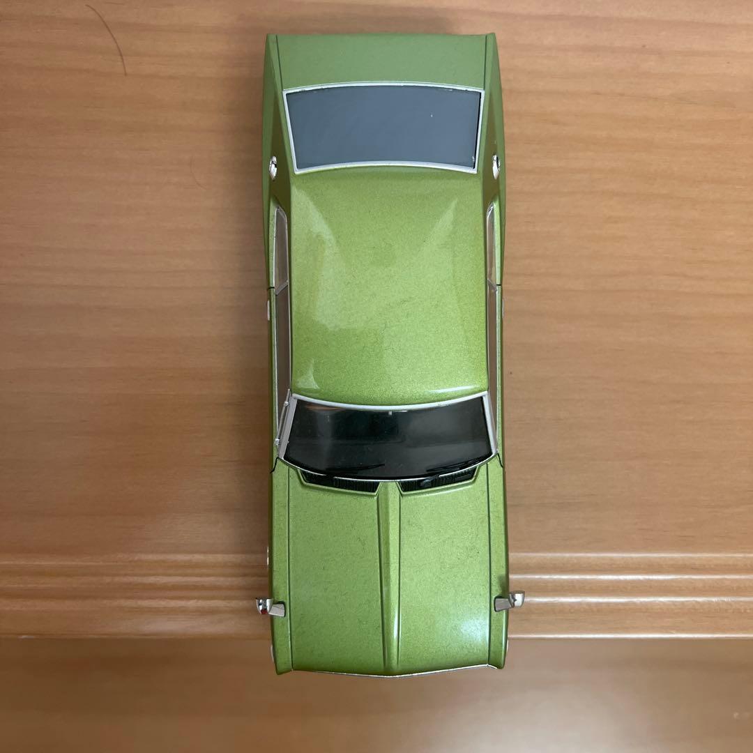 日産ローレル　１９７２年式　ブタケツ　１／２４