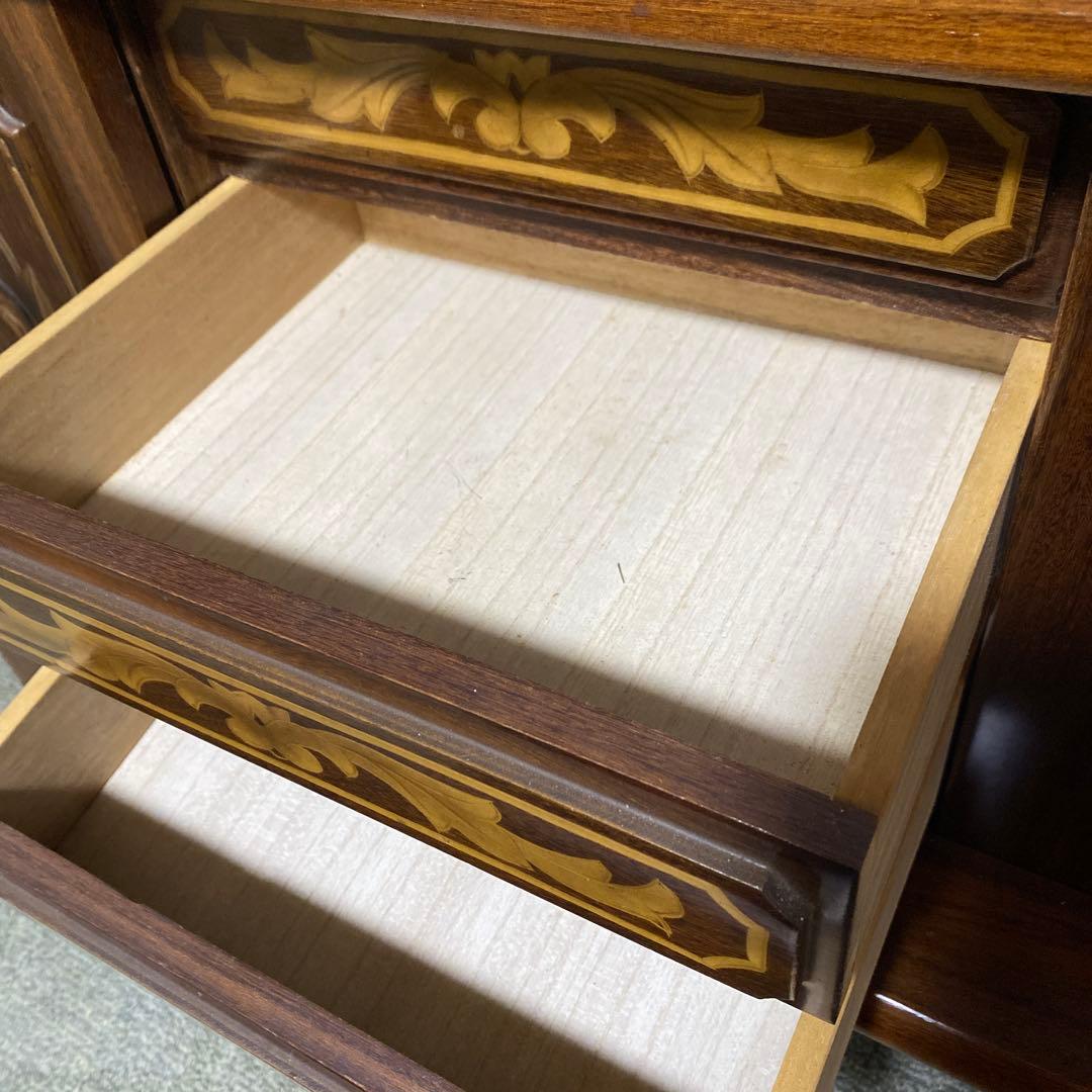 ヴィンテージ　 レトロ　 木製 　ガラス扉　キャビネット　サイドボード