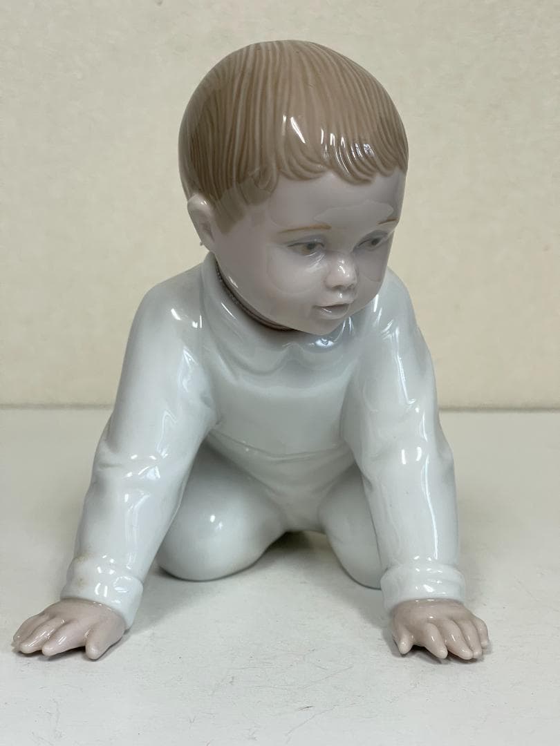 NADAL　陶器人形　赤ちゃん　２１７