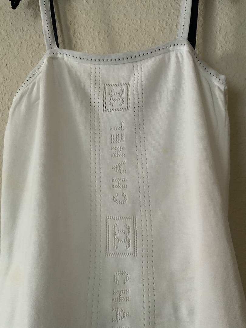 シャネルホワイトキャミソール ロゴ　36