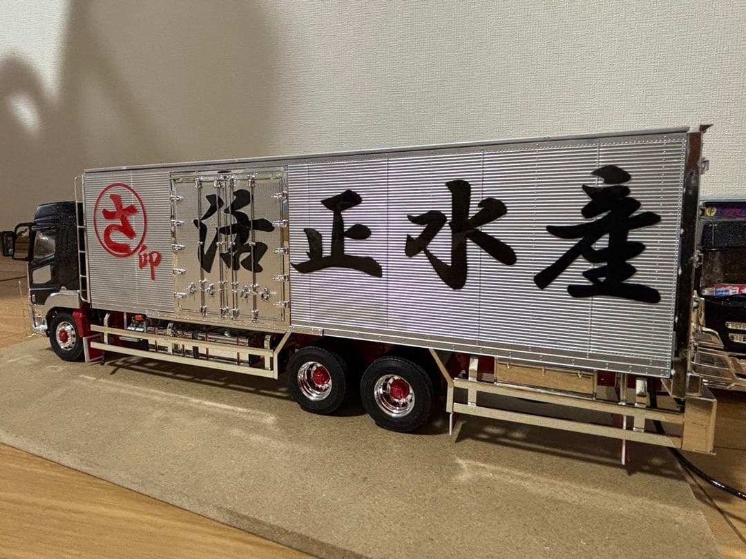 アオシマデコトラ1/32ヘビーフレイトスーパーグレート完成品