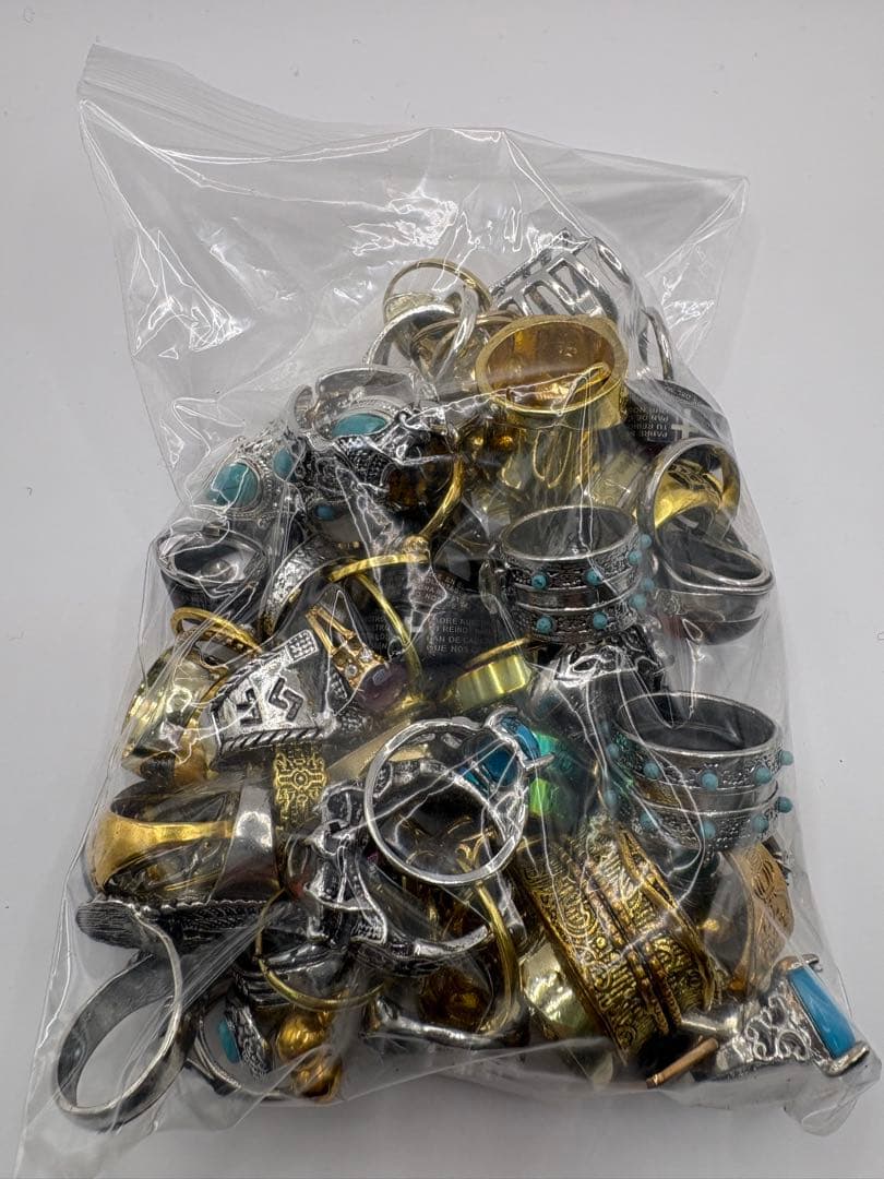 イミテーションアクセサリー 大量まとめ売り業者様歓迎 B7袋約20袋分