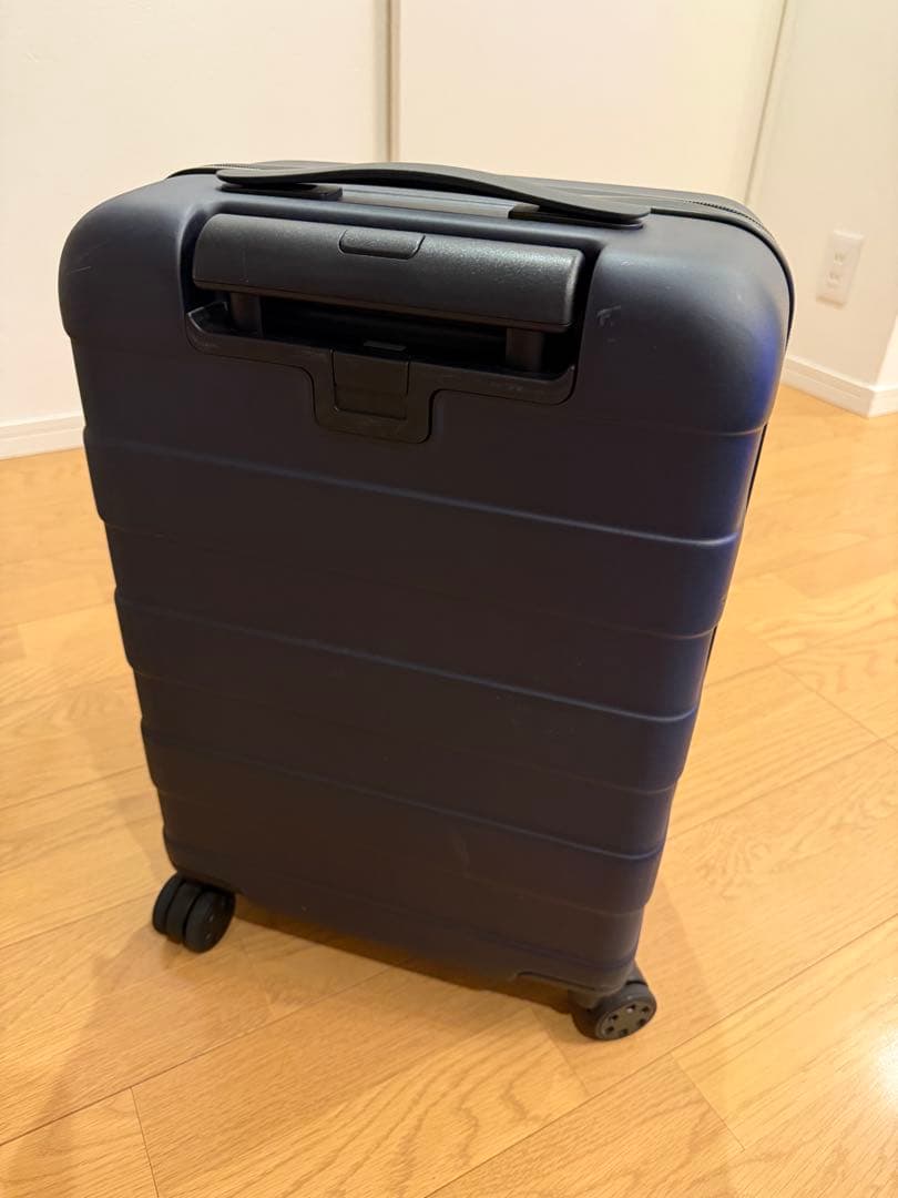 【無印良品】バーを自由に調節できる　ハードキャリーケース（36L） ネイビー