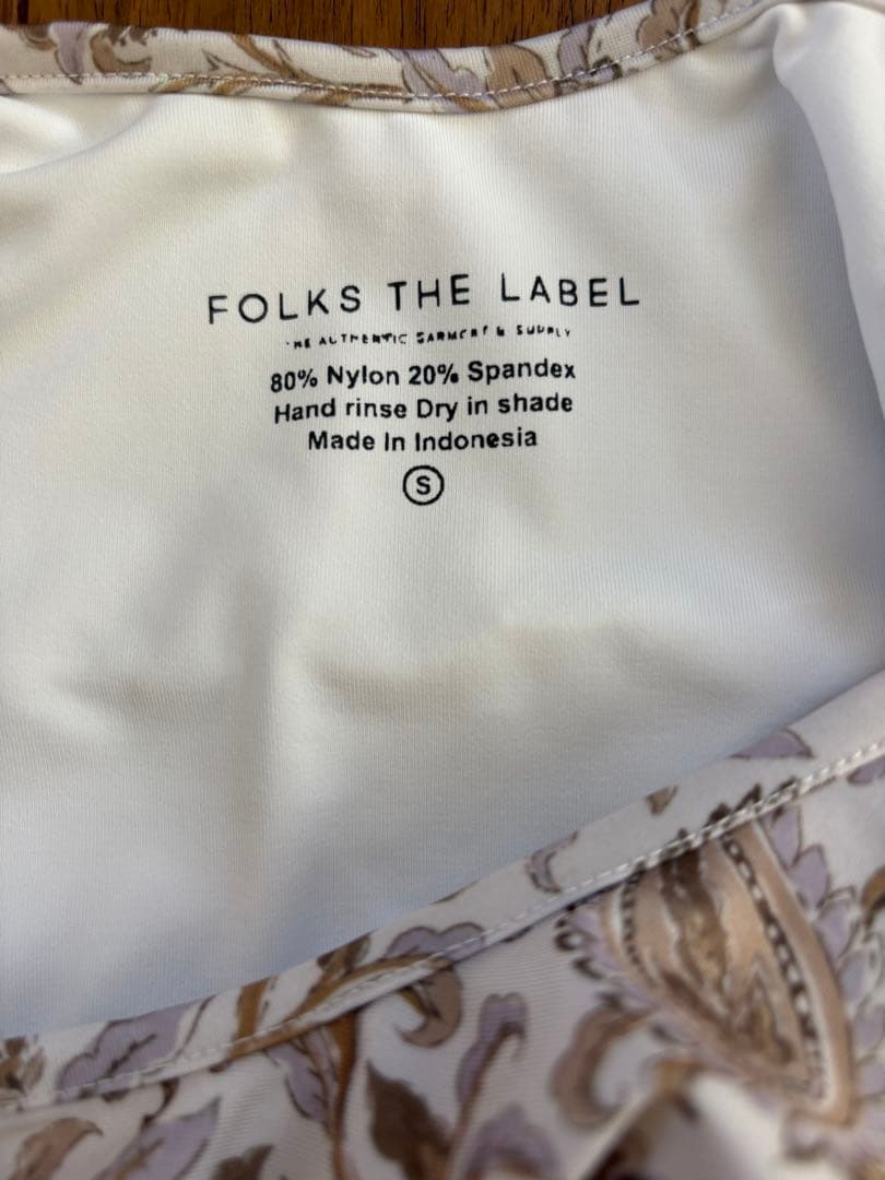 【SALE】folks the label サーフィン ワンピース　水着